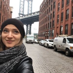 Meet your Posher, Catherine